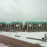 Silver Mountain & 3*