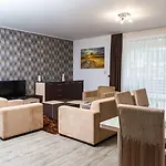 Silver Mountain & Apart-hotel Poiana Brasov